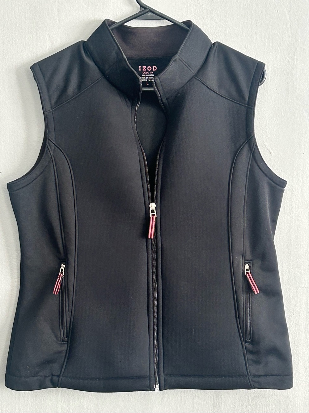 Izod Women's Black Sleeveless Zip-Up Vest